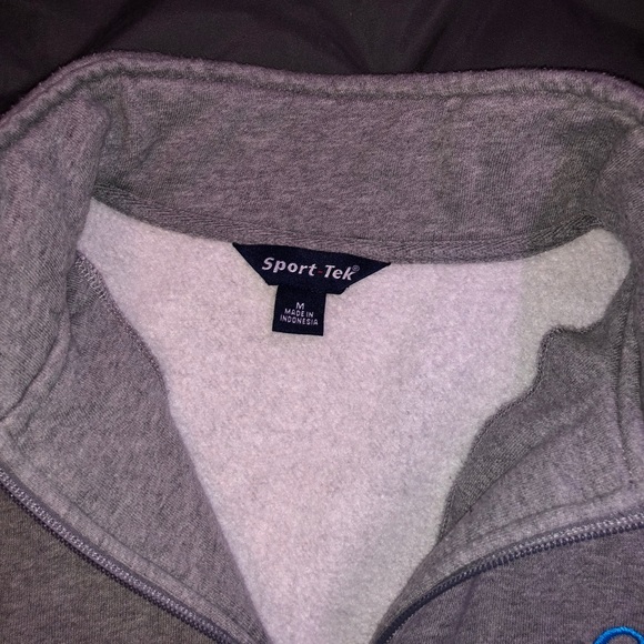 Embroidered Sweatshirt - Picture 3 of 3